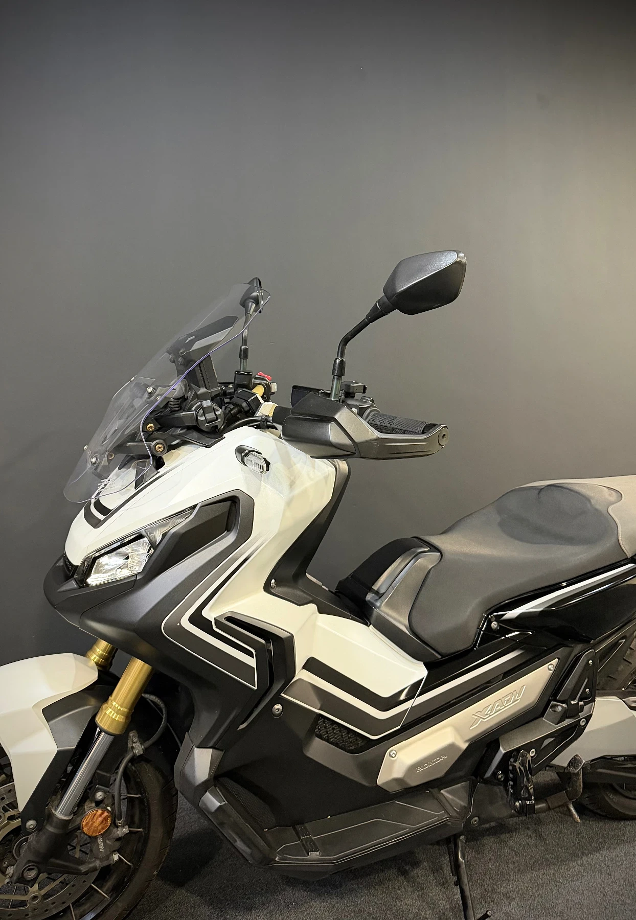 Honda X-ADV 750 | ABS | HSTC | Keyless | 25, 000км , снимка 3 - Мотоциклети и мототехника - 55414321