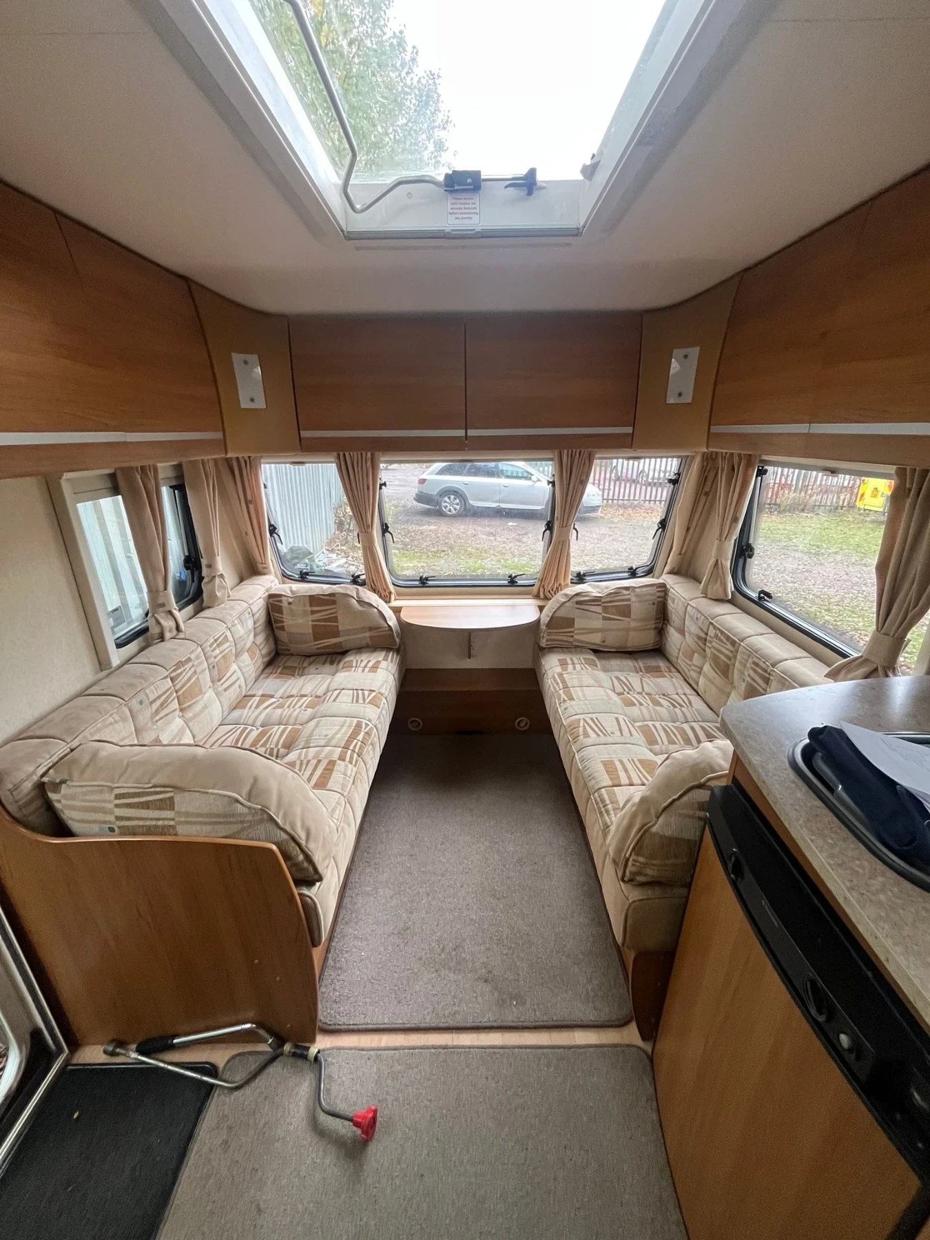 Каравана Tabbert Bailey Pageant S7-ФРЕНСКА СПАЛНЯ/ФОРСЕЛТ/MOVER/FUL - изображение 5