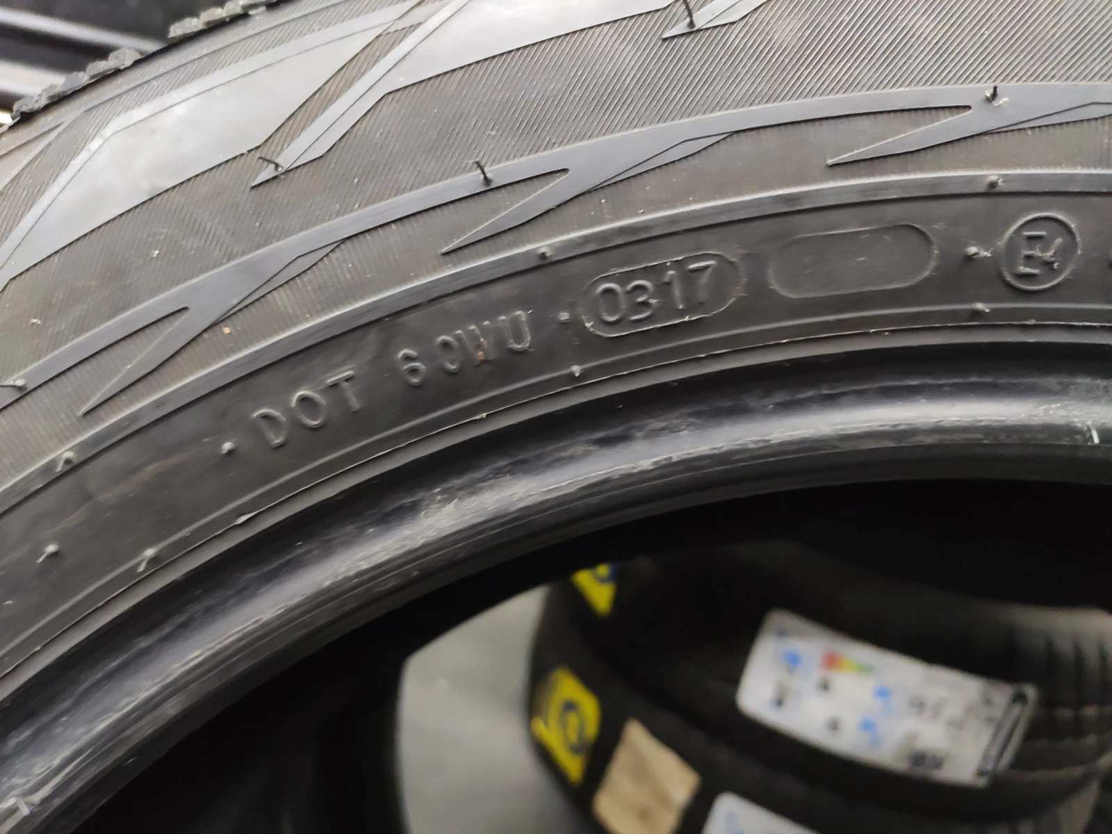  235/55R19 | Mobile.bg   11