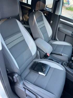 VW Touran LIFE-FullService, снимка 11