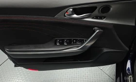 Kia Stinger * КРАЙНА ЦЕНА ДО БЪЛГАРИЯ * АВТОКРЕДИТ, снимка 13