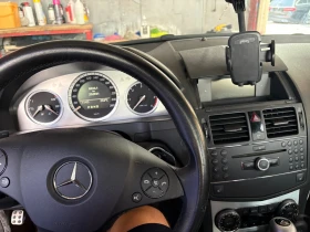 Mercedes-Benz C 200, снимка 8