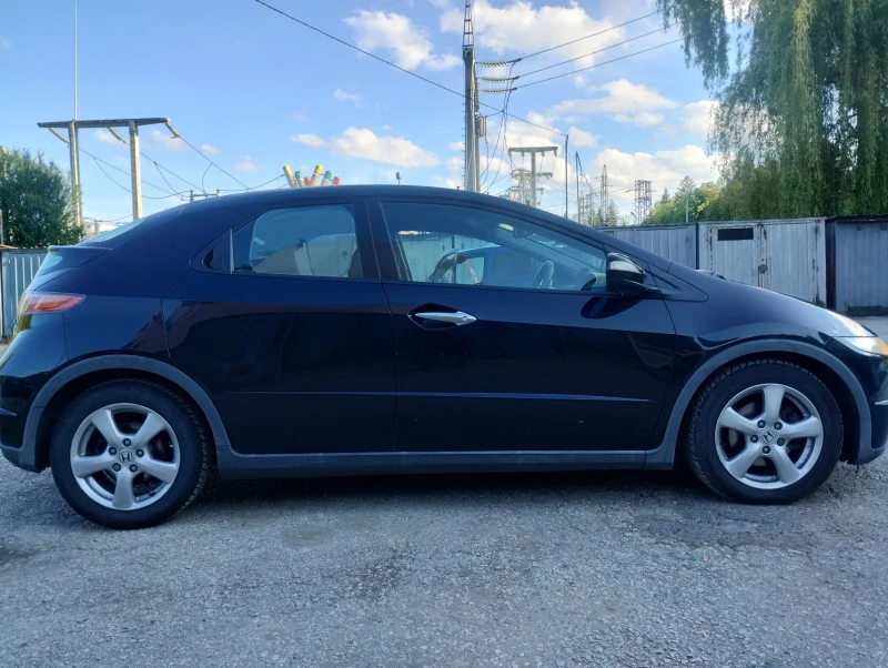 Honda Civic, снимка 6 - Автомобили и джипове - 51950550