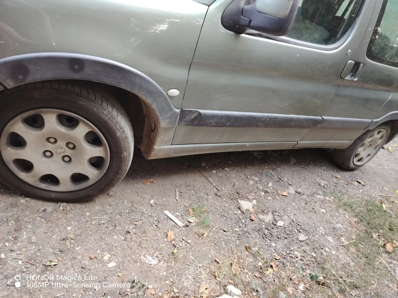Peugeot Partner, снимка 3 - Автомобили и джипове - 52571651