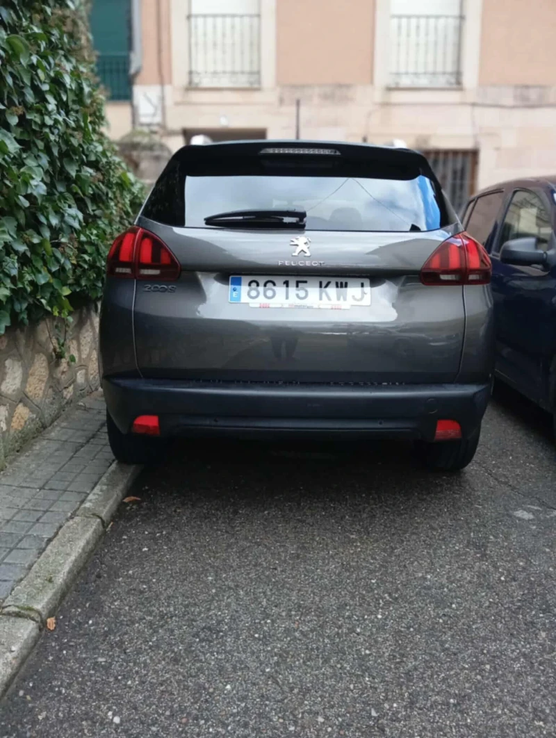 Peugeot 2008 1.5hdi, снимка 3 - Автомобили и джипове - 52684211