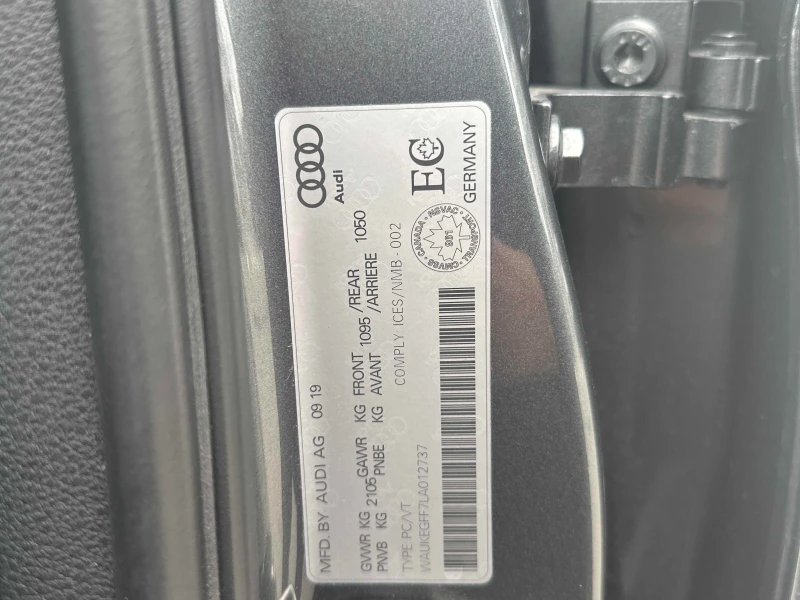 Audi A3 Technik * * CARFAX * * АВТО КРЕДИТ * * , снимка 10 - Автомобили и джипове - 52935759