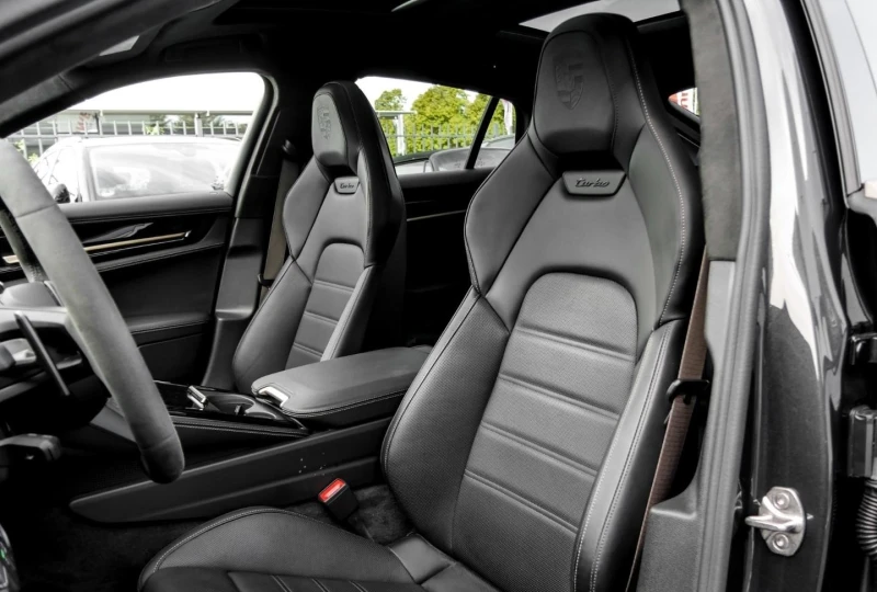Porsche Panamera TURBO E-HYBRID/FACELIFT/SPORT DESIGN/ACTIVE RIDE/, снимка 8 - Автомобили и джипове - 53123315