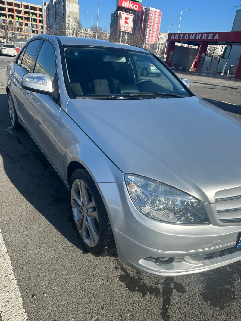 Mercedes-Benz C 220, снимка 11 - Автомобили и джипове - 53168015