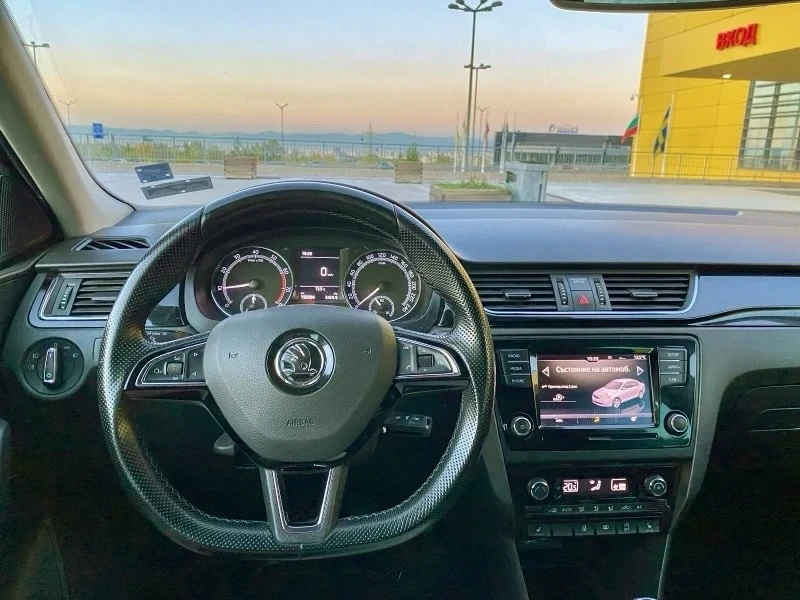 Skoda Rapid 1.0 TSI, снимка 4 - Автомобили и джипове - 48142661