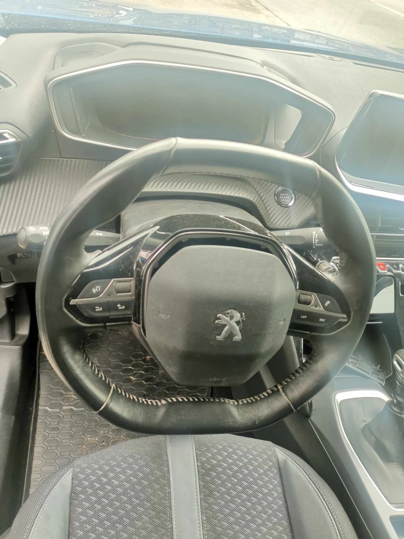 Peugeot 2008 1.2 i  | Mobile.bg — изображение 14