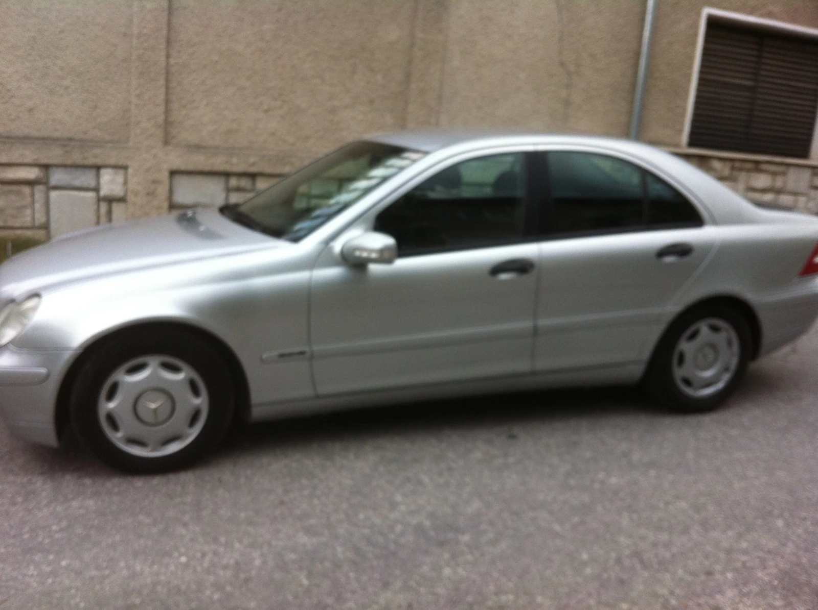 Mercedes-Benz C 200 2.2 CDI - изображение 2