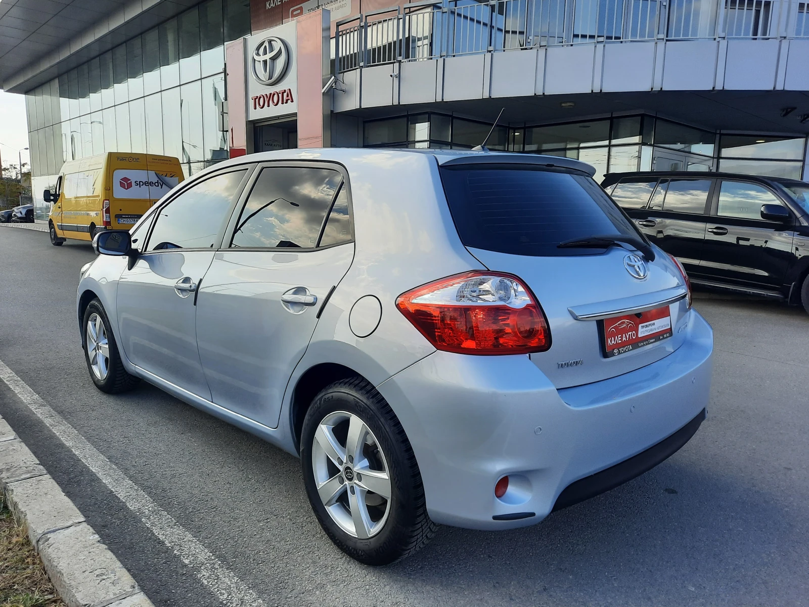 Toyota Auris 1.6 VVT-i - изображение 5