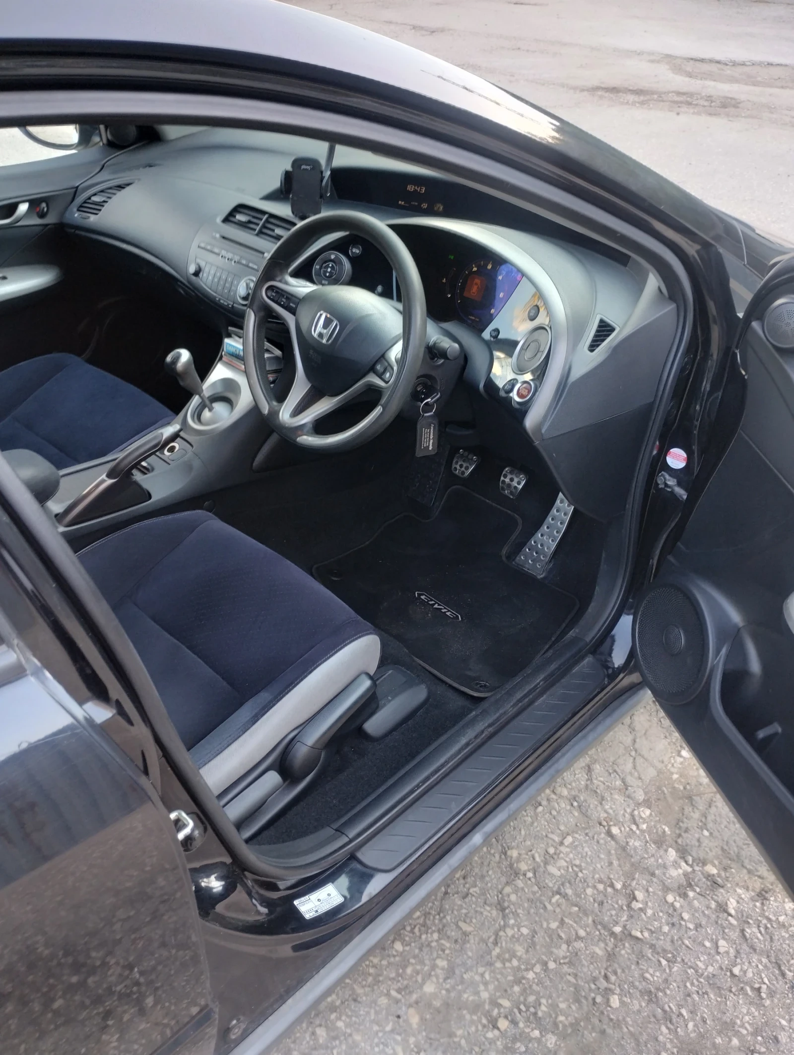 Honda Civic  - изображение 8