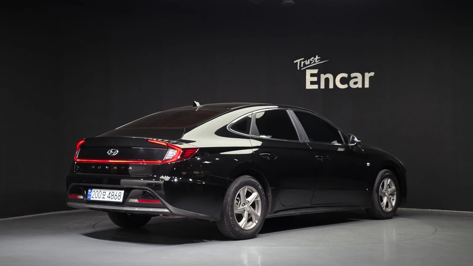 Hyundai Sonata 2.0 ФАБРИЧЕН LPG - изображение 2