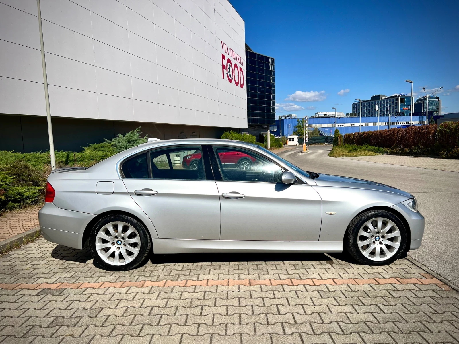 BMW 330 XD-Лизинг през Уникредит по 290лв на месец - изображение 4
