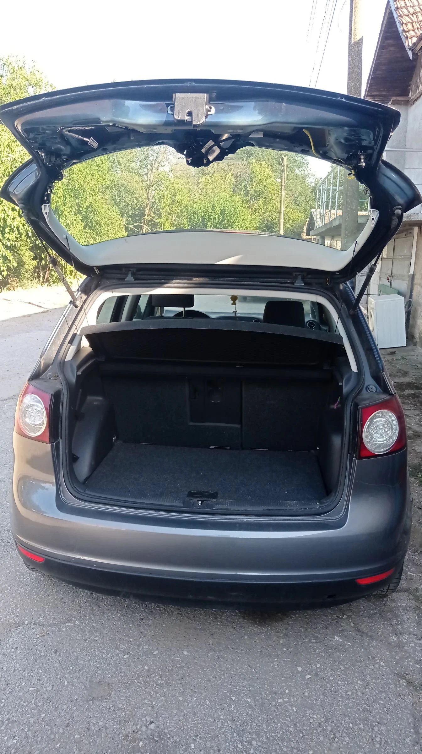 VW Golf Plus 1.6 FSi - изображение 10
