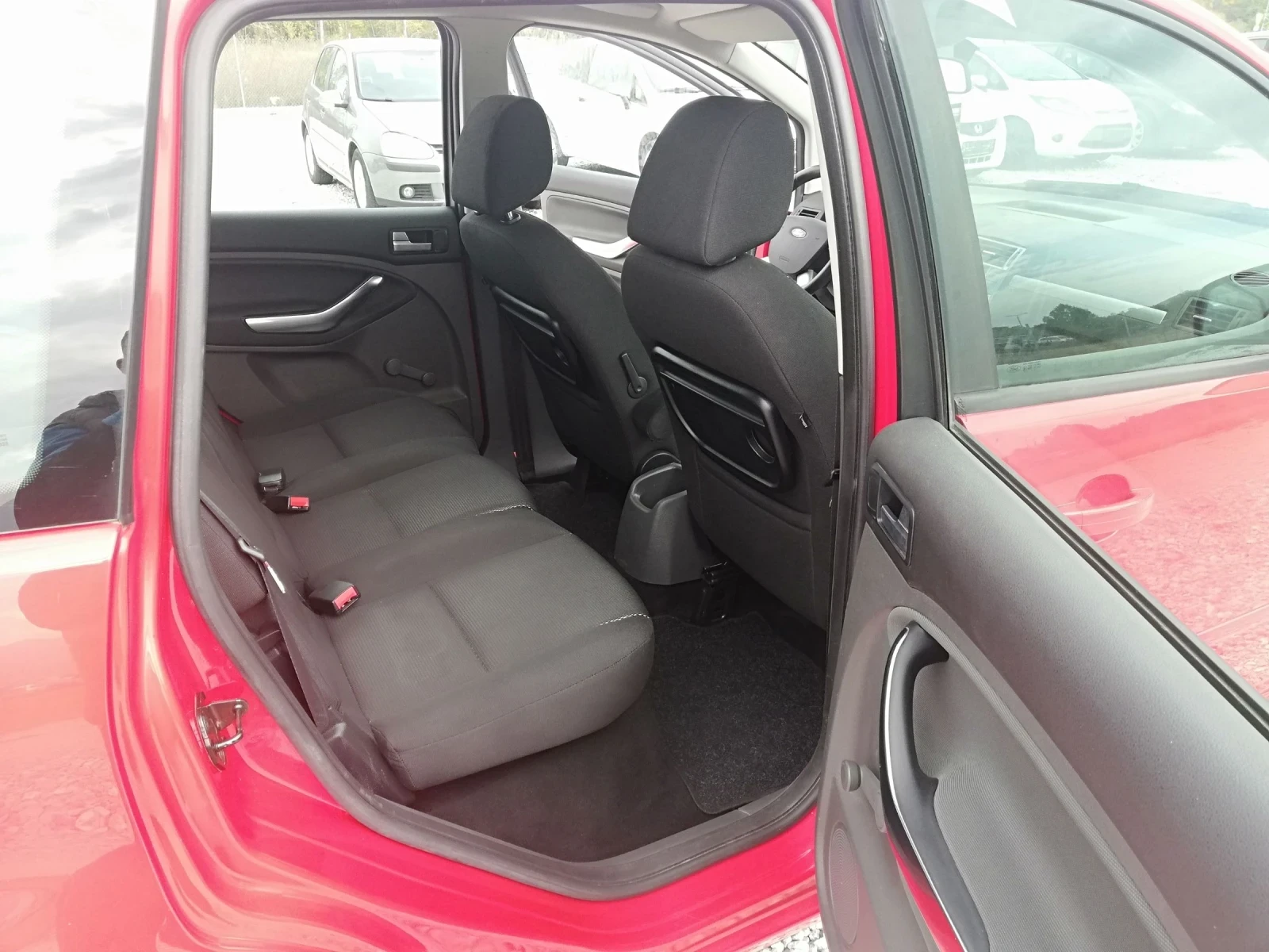 Ford C-max 1.6tdci klima 101 | Mobile.bg — изображение 12