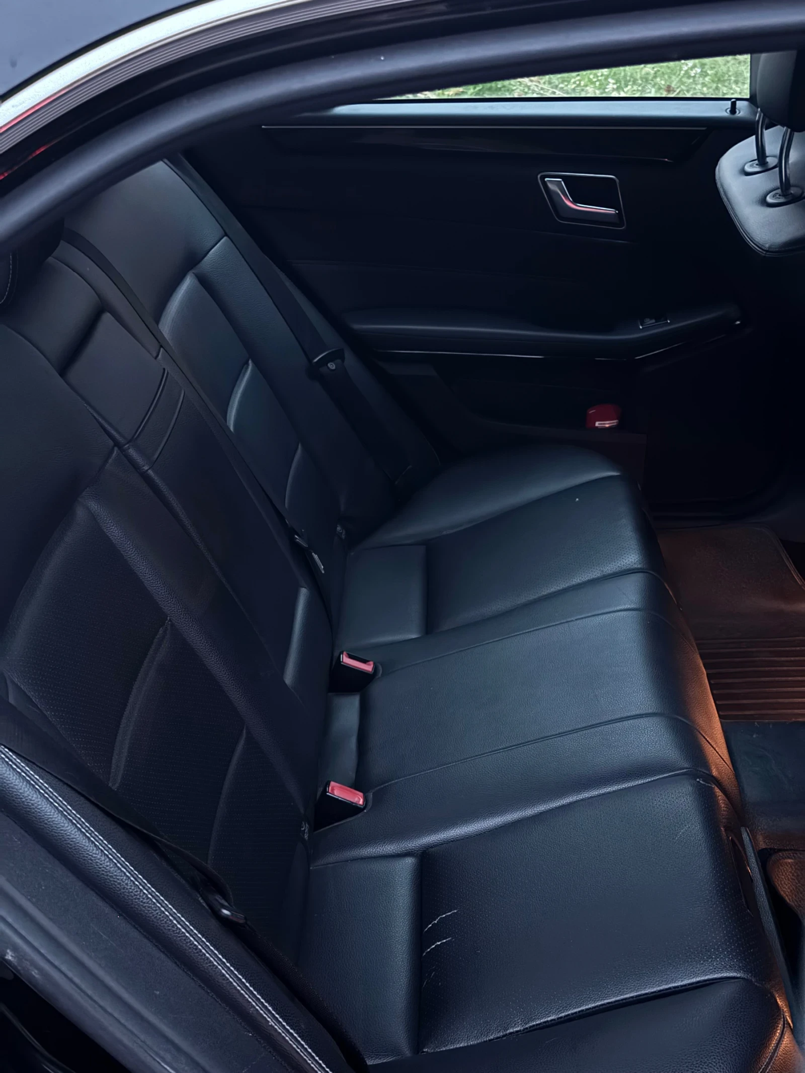 Mercedes-Benz E 220 | Mobile.bg   7