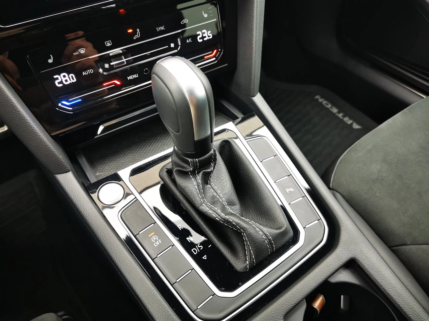 VW Arteon R-Line 2.0 TDI SCR 4MOT DSG | Mobile.bg � ����������� 11