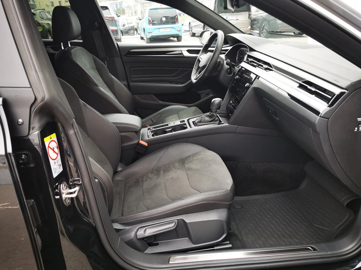 VW Arteon R-Line 2.0 TDI SCR 4MOT DSG | Mobile.bg � ����������� 6