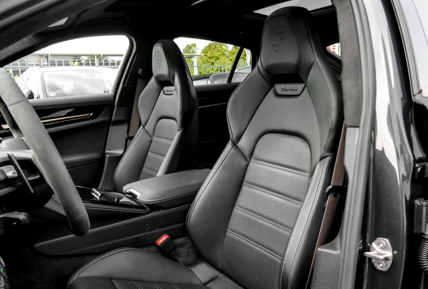 Porsche Panamera TURBO E-HYBRID/FACELIFT/SPORT DESIGN/ACTIVE RIDE/ - изображение 8