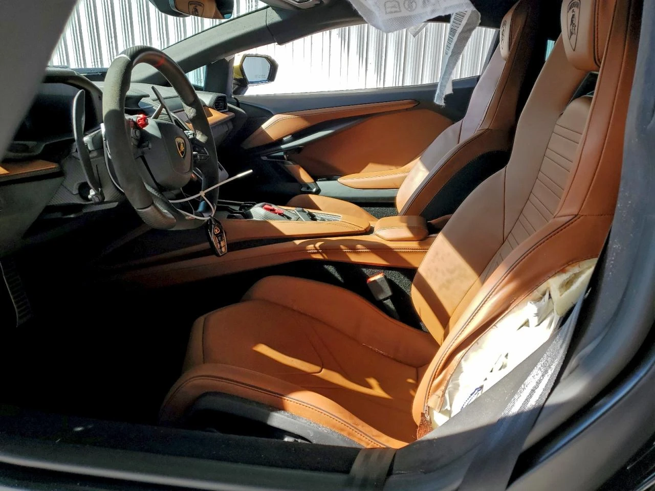 Lamborghini Revuelto, снимка 7 - Автомобили и джипове - 54005159