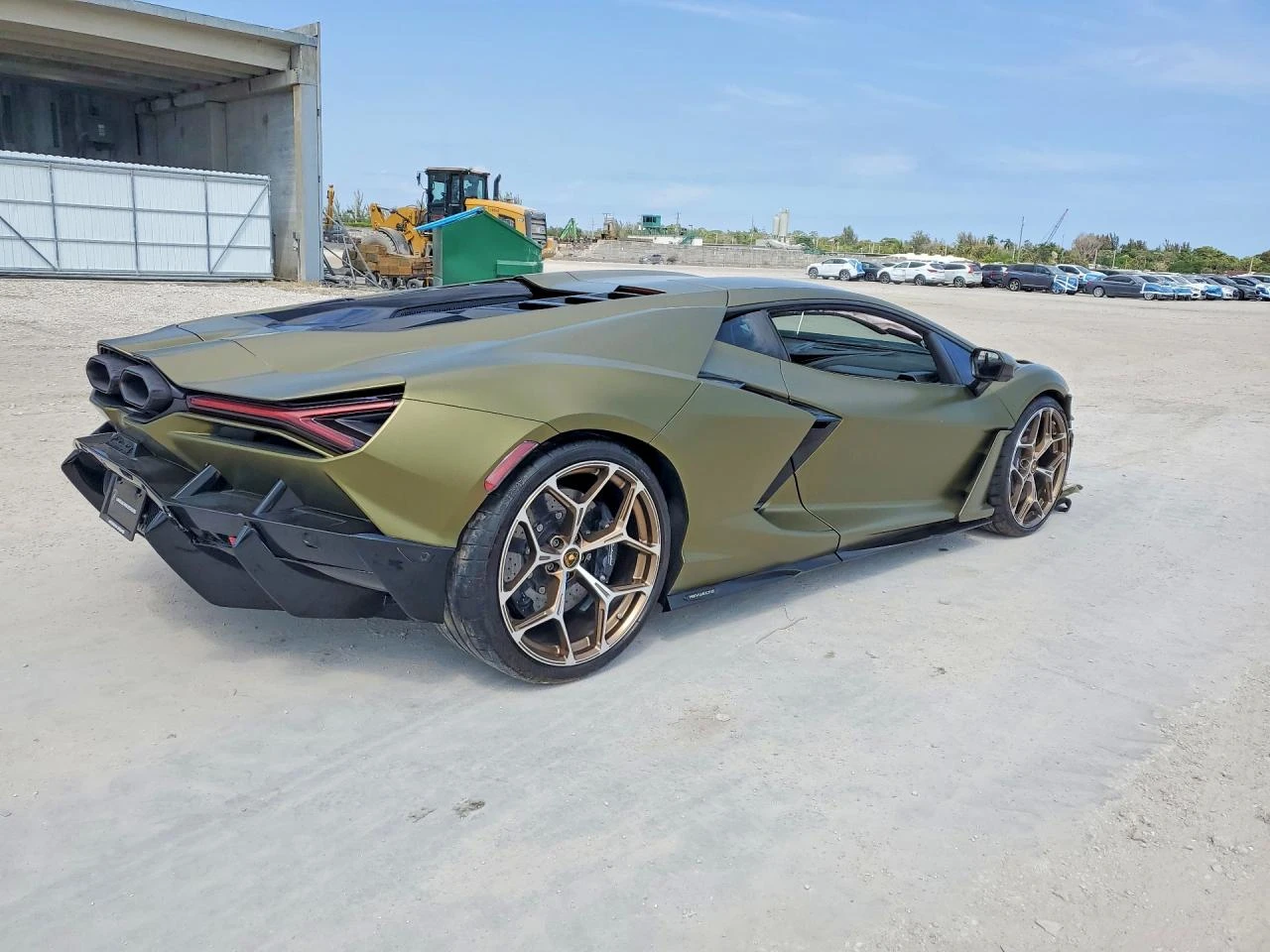 Lamborghini Revuelto, снимка 6 - Автомобили и джипове - 54005159