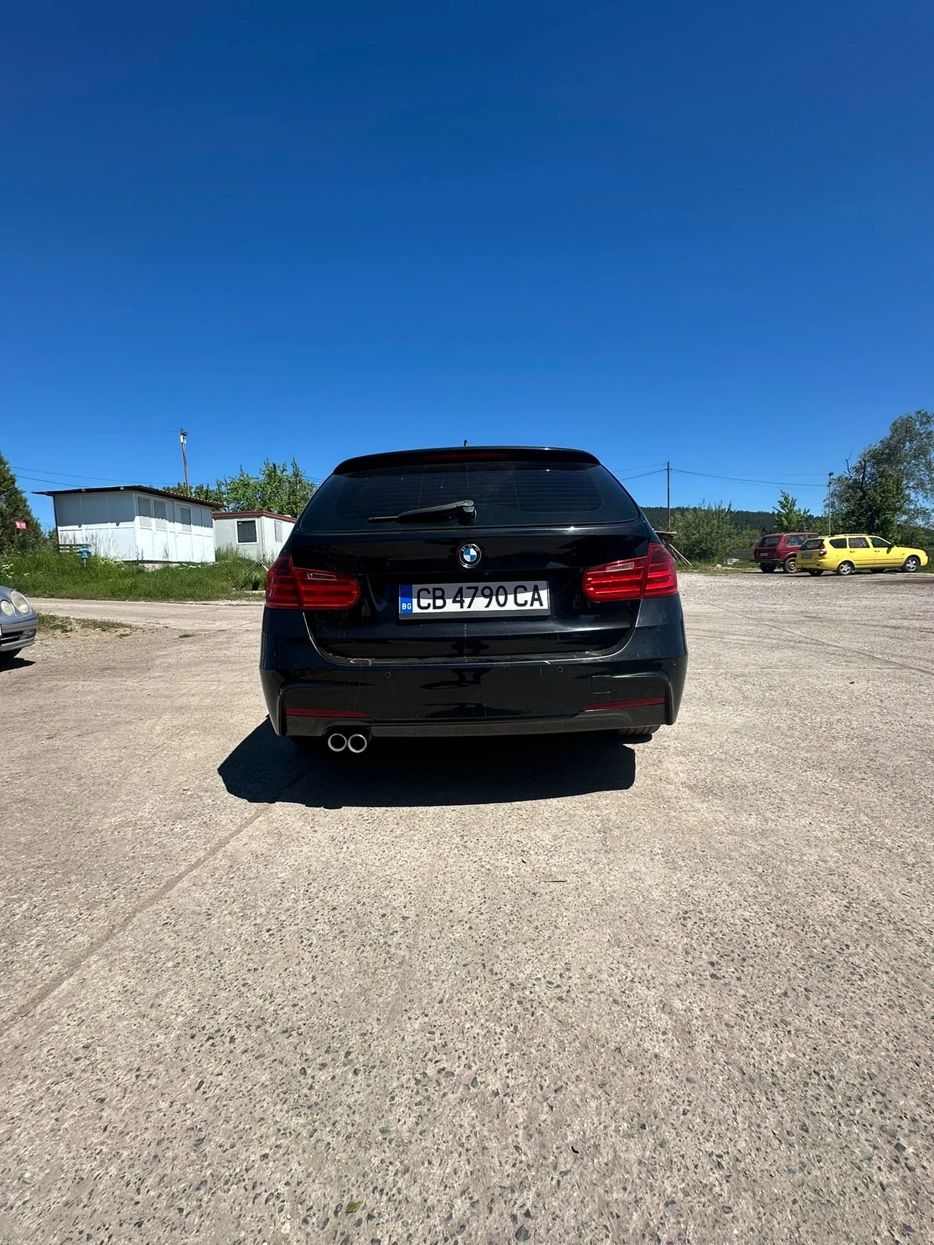 BMW 330 Xdrive, снимка 16 - Автомобили и джипове - 54550115