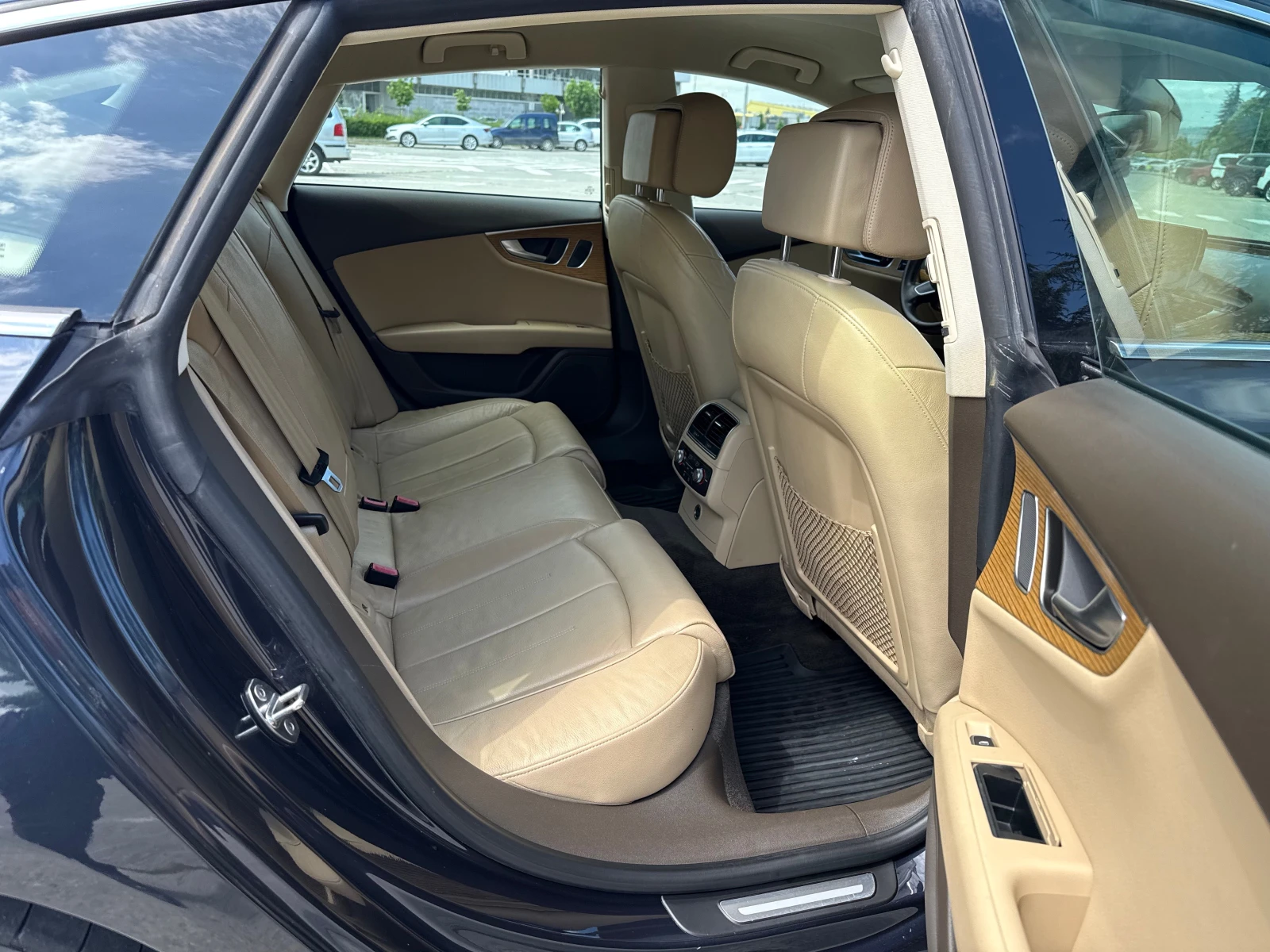 Audi A7 3.0, снимка 13 - Автомобили и джипове - 54653524