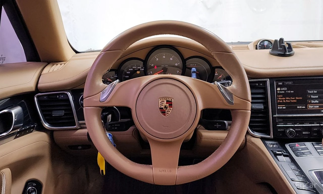 Porsche Panamera 4.8 4S* ПОДГРЕВ* ПАМЕТ* КАМЕРА* КРАЙНА ЦЕНА* , снимка 9 - Автомобили и джипове - 54827824