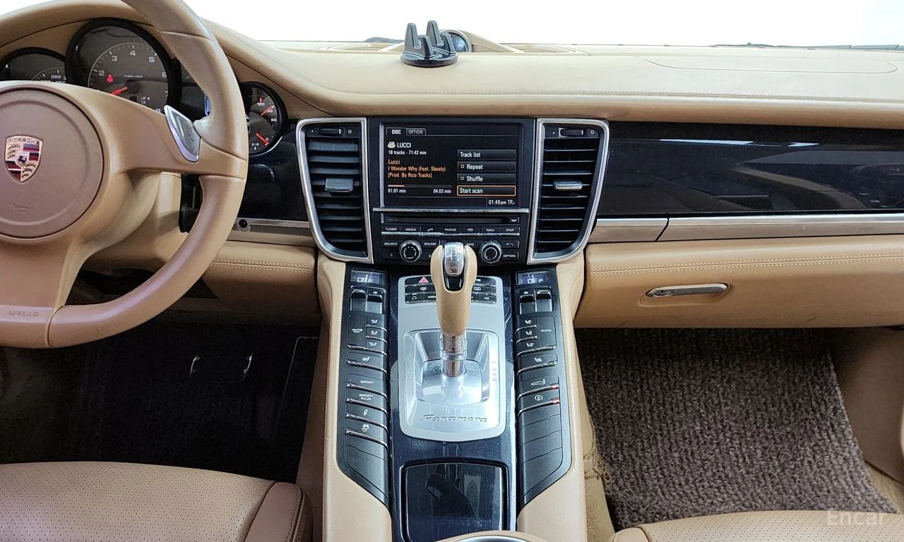Porsche Panamera 4.8 4S* ПОДГРЕВ* ПАМЕТ* КАМЕРА* КРАЙНА ЦЕНА* , снимка 11 - Автомобили и джипове - 54827824