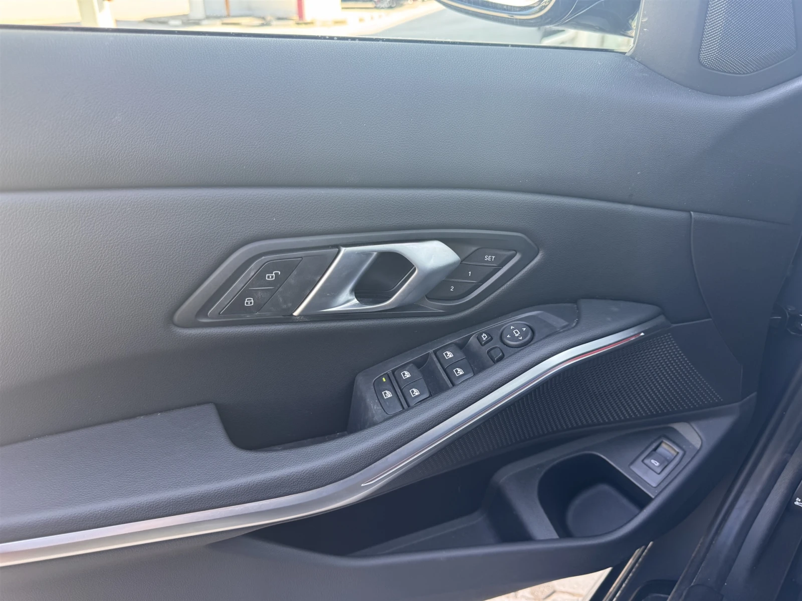BMW 320 xDrive Sedan (MX) | Mobile.bg � ����������� 12