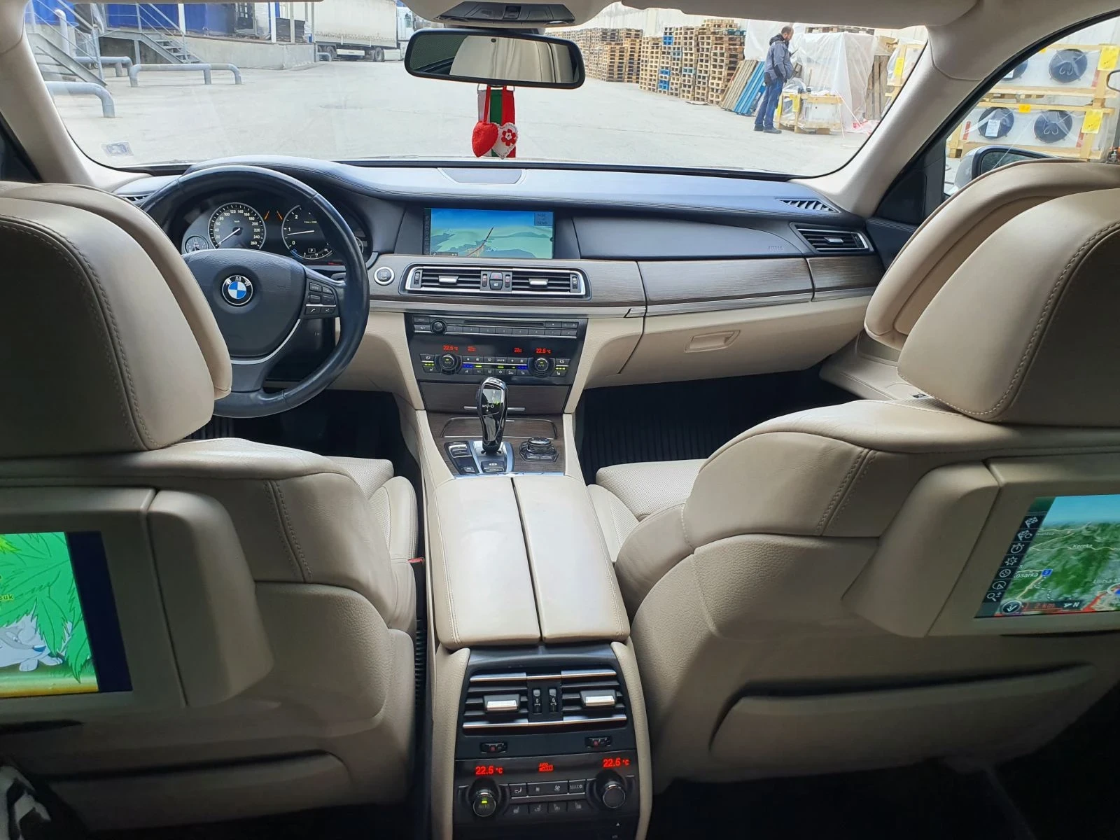 BMW 730 F 01 , снимка 9 - Автомобили и джипове - 55446818