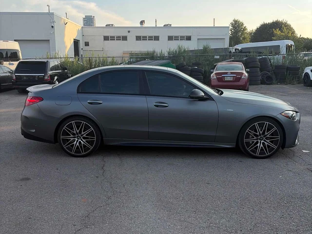 Mercedes-Benz C 43 AMG 4MATIC* DISTRONIC* BURMESTER* HUD* 360* , снимка 3 - Автомобили и джипове - 55573401