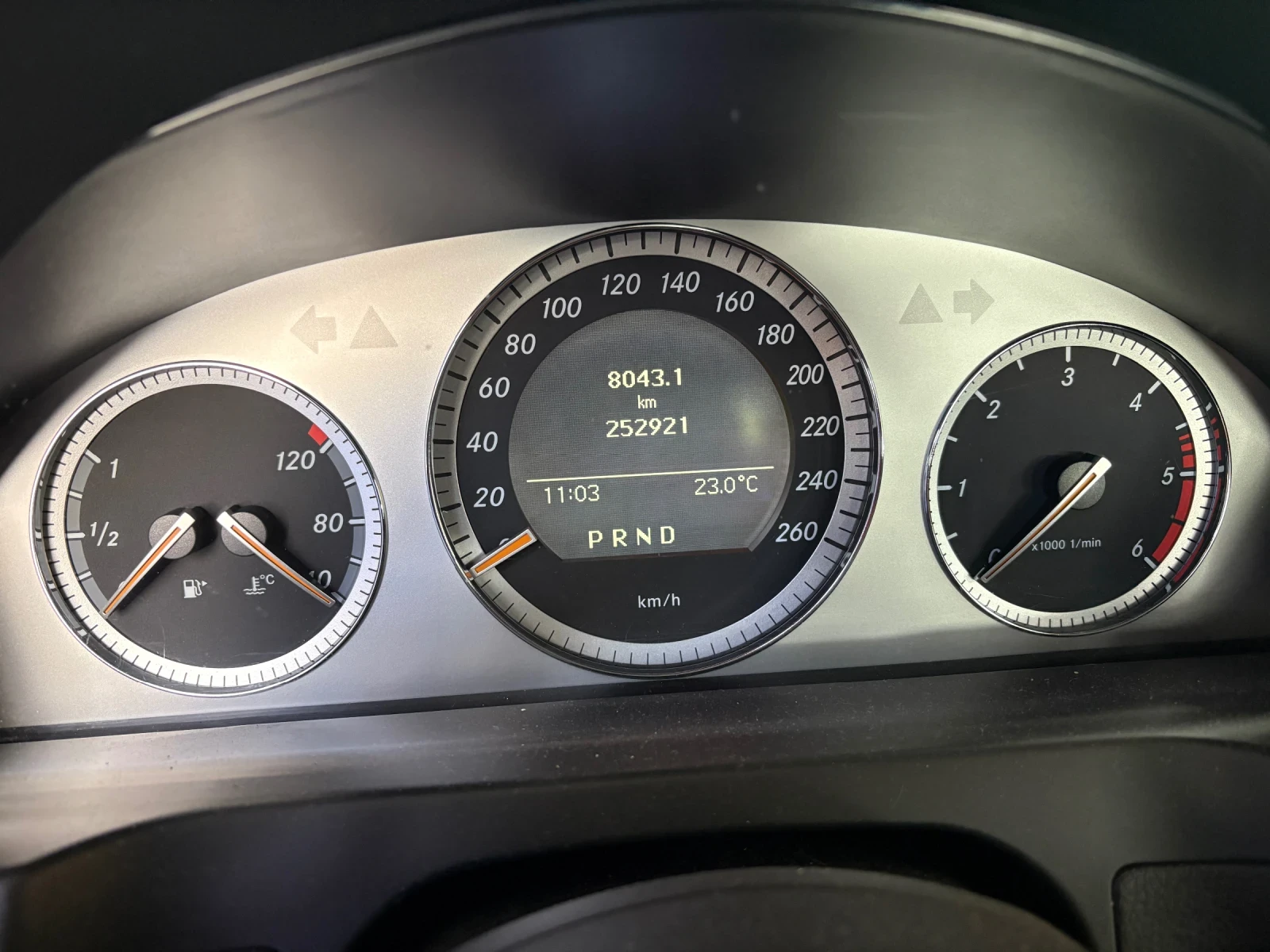 Mercedes-Benz C 200, снимка 7 - Автомобили и джипове - 56065979