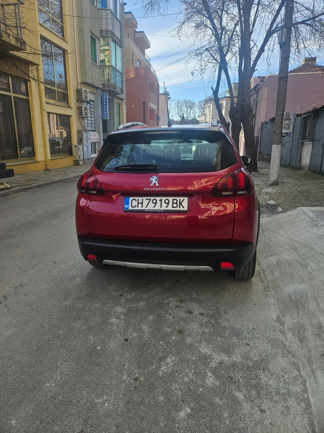 Peugeot 2008, снимка 2 - Автомобили и джипове - 56636596