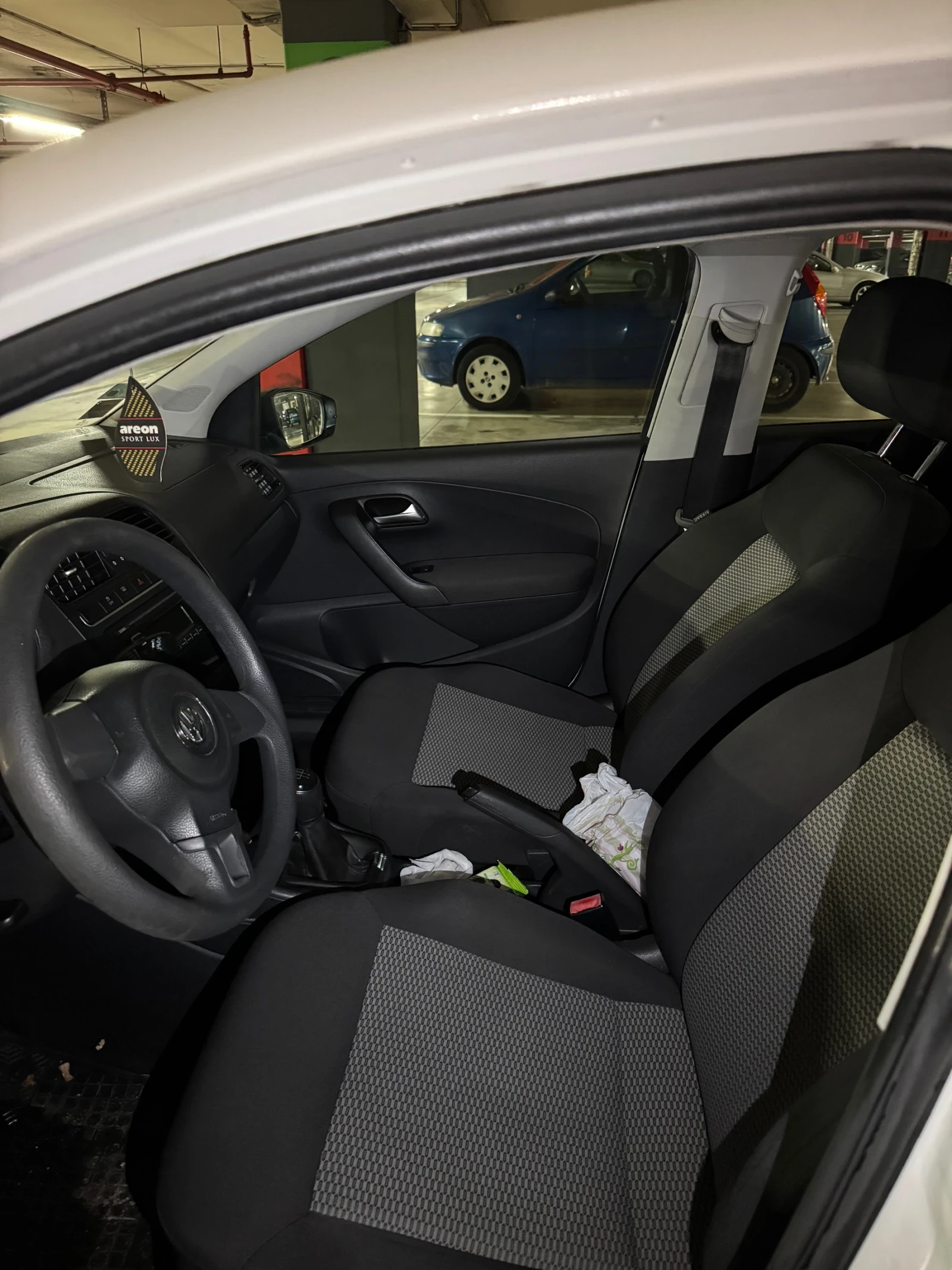 VW Polo 1.2 TDI, снимка 8 - Автомобили и джипове - 56738087