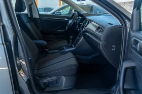 VW T-Roc 2019 = 25K KM = РЪЧКА = ЛИЗИНГ = ГАРАНЦИЯ = ТОП, снимка 12