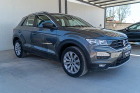 VW T-Roc 2019 = 25K KM = РЪЧКА = ЛИЗИНГ = ГАРАНЦИЯ = ТОП, снимка 3