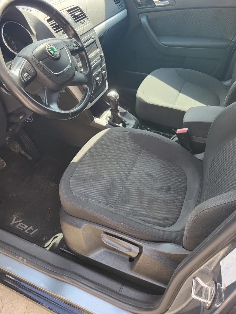 Skoda Yeti Tsi, снимка 8 - Автомобили и джипове - 52337301
