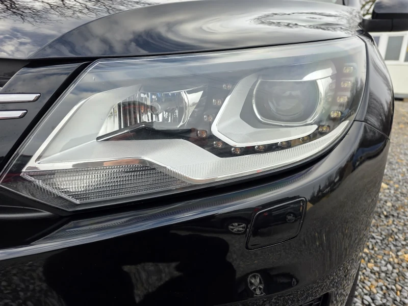 VW Tiguan 2.0tdi 140k.c. 4x4 Navi Kamera Led 160000km., снимка 17 - Автомобили и джипове - 53013043