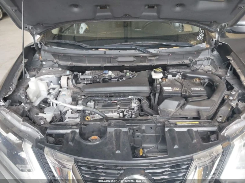 Nissan Rogue 2.5L I-4 DOHC, VVT, 170HP Front Wheel Drive, снимка 16 - Автомобили и джипове - 53500929