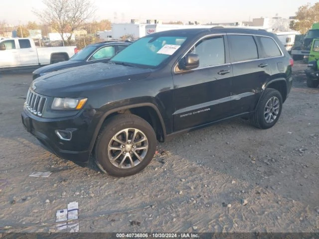 Jeep Grand cherokee LAREDO, снимка 1 - Автомобили и джипове - 48316769