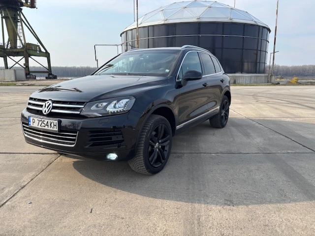 VW Touareg, снимка 5 - Автомобили и джипове - 53735035