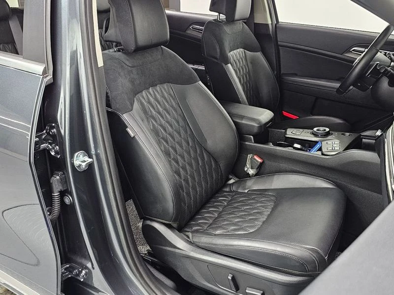 Kia Sportage HEV 1.6 2WD| 226к.с.| ВКЛ.ТЕХНОТЕСТ, снимка 11 - Автомобили и джипове - 55430216