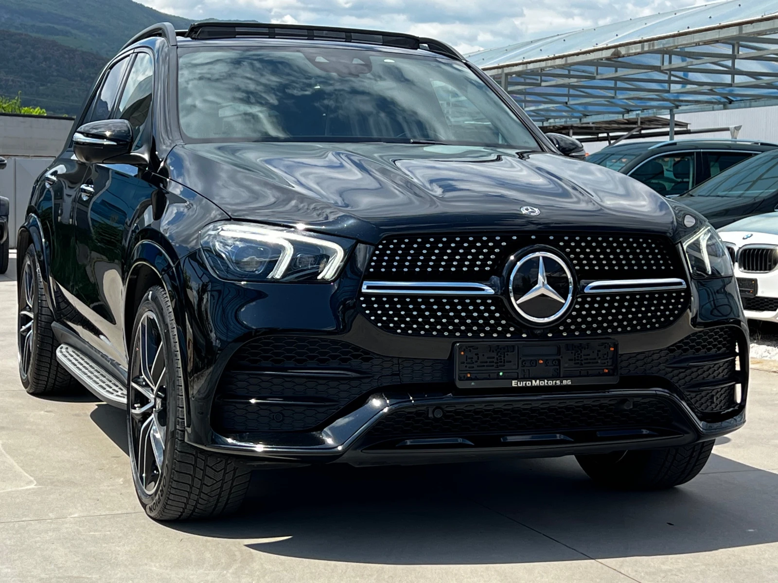 Mercedes-Benz GLE 350 d, 9G, AMG LINE, 22", PANO, DISTR, NIGHT, FULL - изображение 3