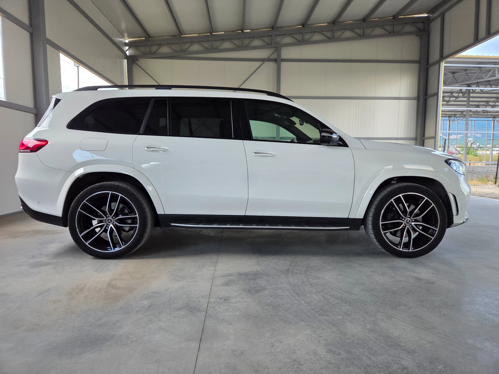 Mercedes-Benz GLS 400 GLS400d топ състояние  - изображение 7