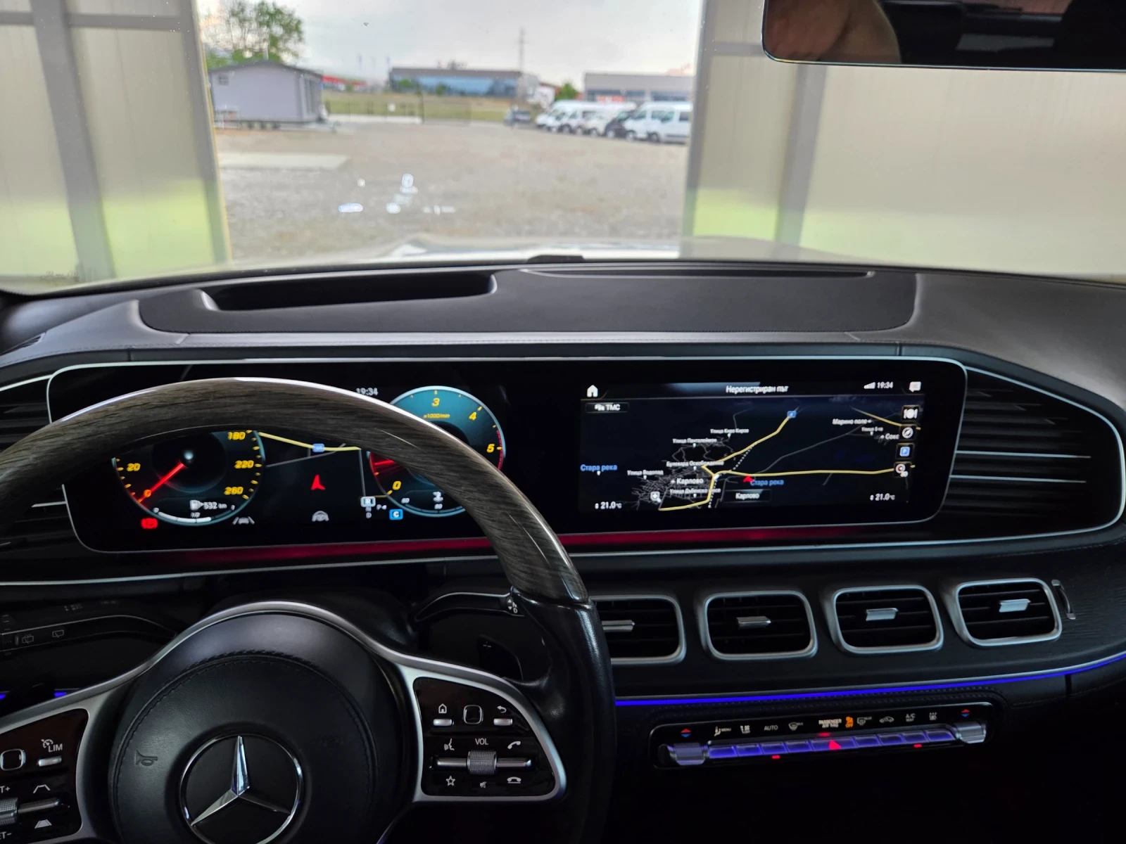 Mercedes-Benz GLS 400 GLS400d топ състояние  - изображение 10