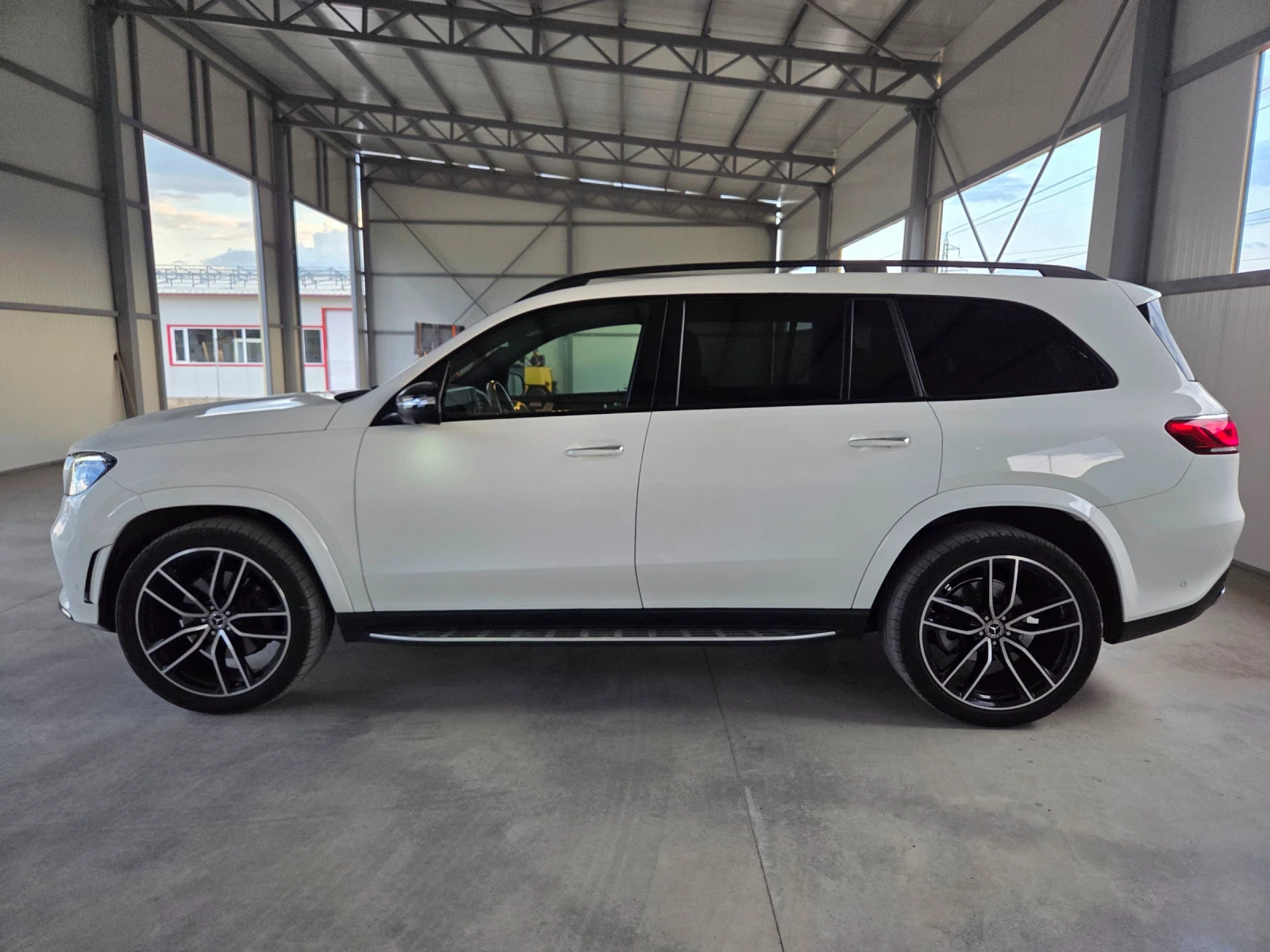 Mercedes-Benz GLS 400 GLS400d топ състояние  - изображение 6
