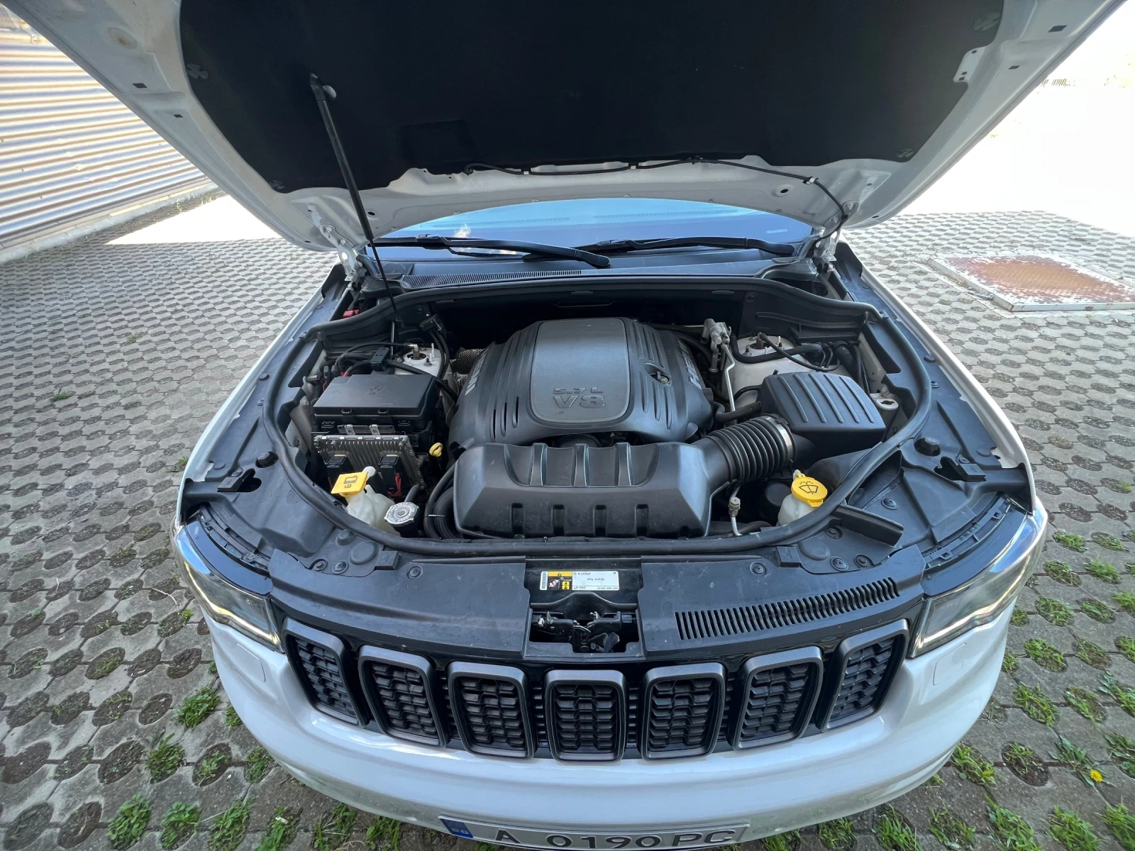 Jeep Grand cherokee 5.7    | Mobile.bg   14